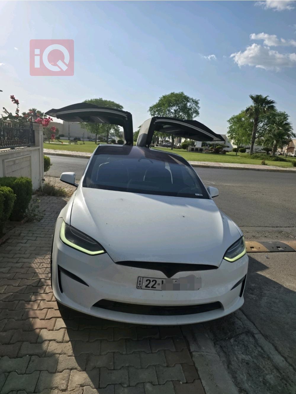 تسلا Model X